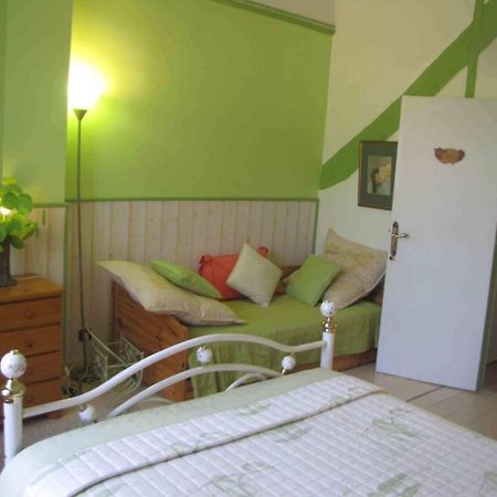 Chambres D'Hotes Les Pensees Douces Auxerre Ruang foto