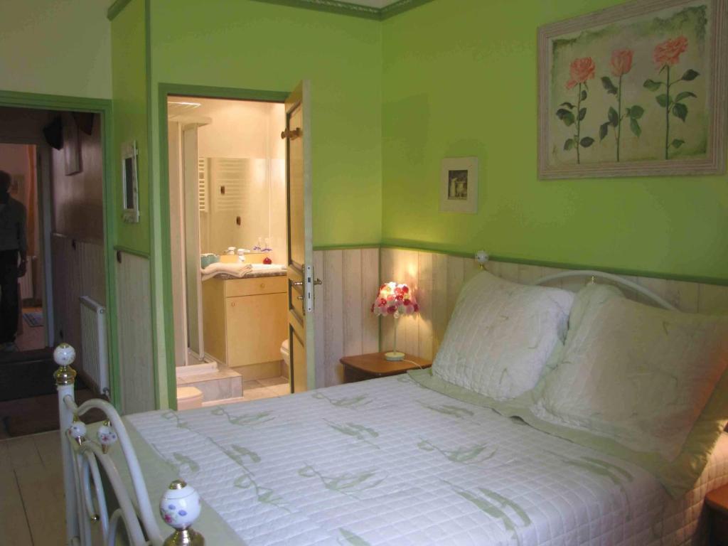 Chambres D'Hotes Les Pensees Douces Auxerre Ruang foto