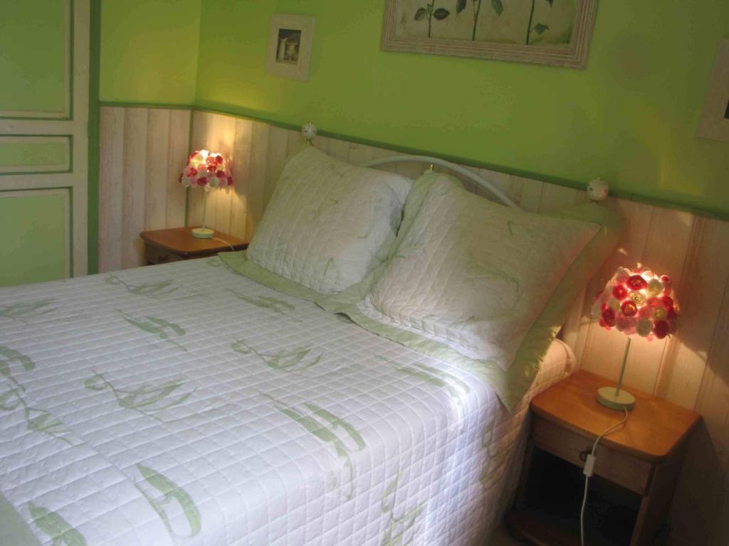 Chambres D'Hotes Les Pensees Douces Auxerre Ruang foto