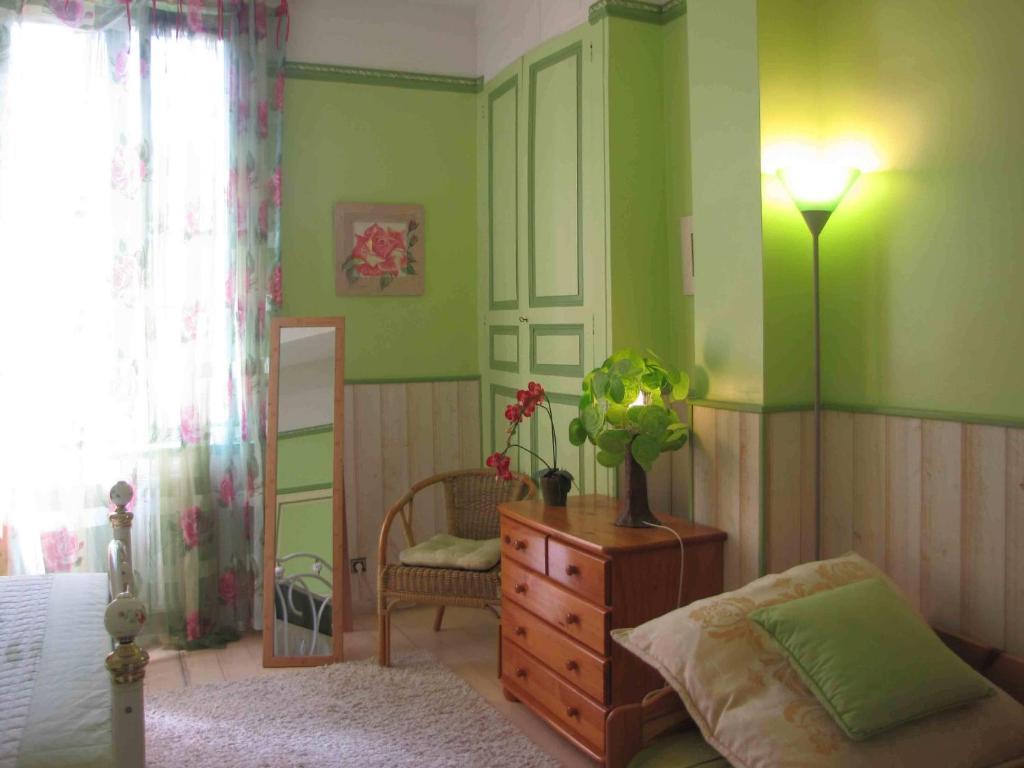 Chambres D'Hotes Les Pensees Douces Auxerre Ruang foto