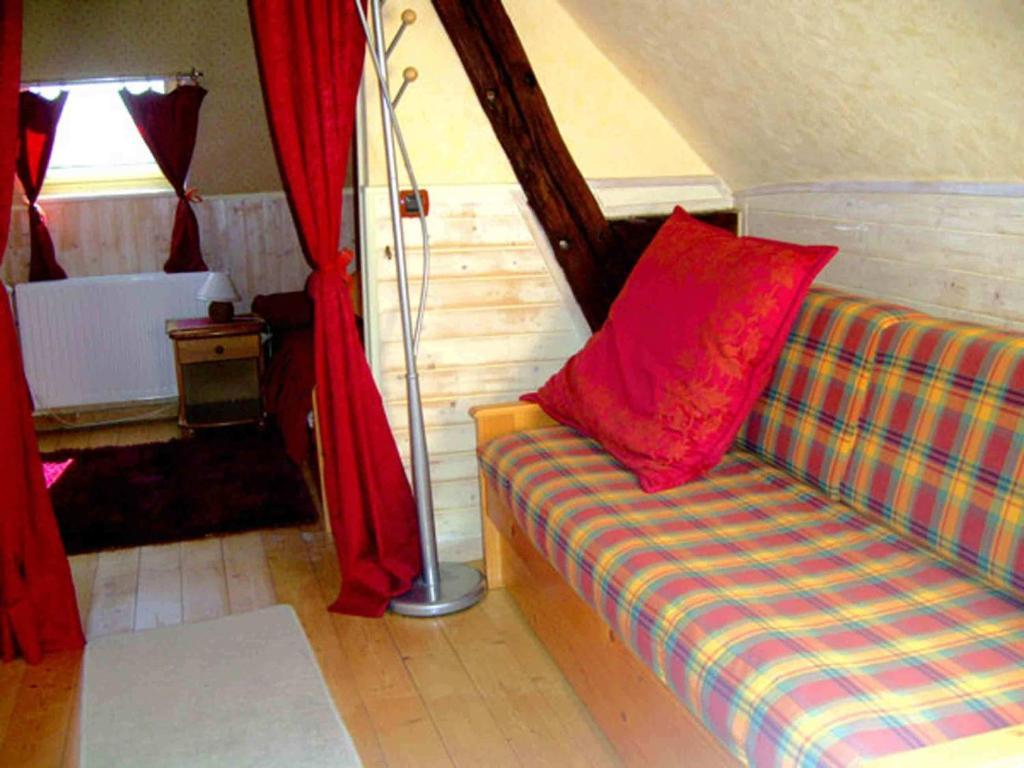Chambres D'Hotes Les Pensees Douces Auxerre Ruang foto